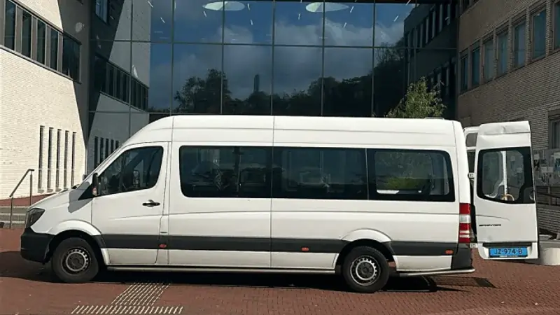 Rolstoelbus voor vervoer vanuit Nijmegen